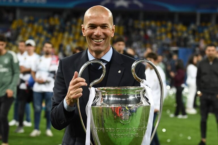 Juventus segue sonhando com a contratação de Zinedine Zidane