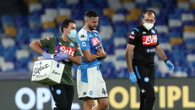 “Carrasco” do Barça, zagueiro do Napoli está fora do jogo da Champions