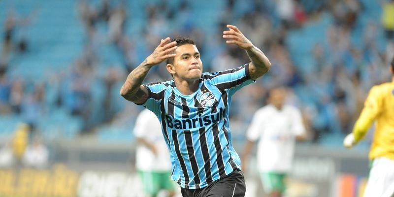 Empréstimo de Dudu renderá aos cofres do Grêmio