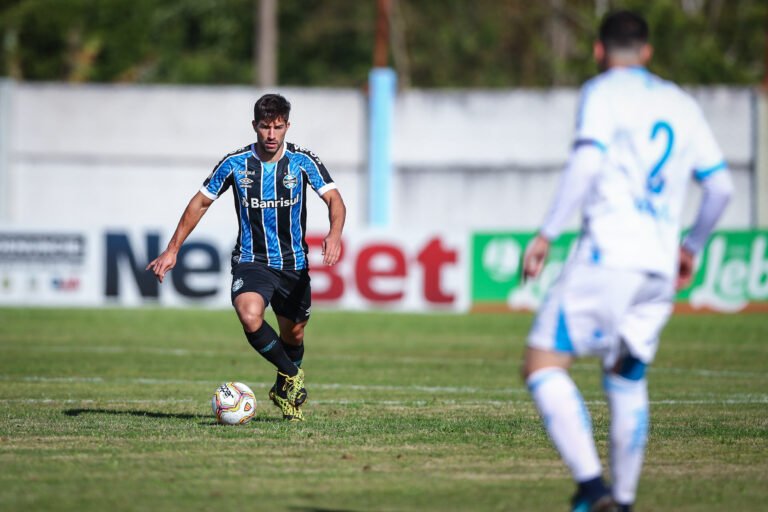 Grêmio e Novo Hamburgo se enfrentarão novamente na semifinal do Gauchão