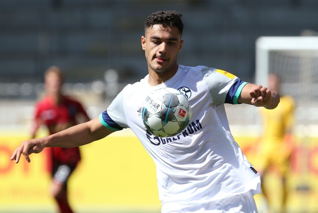 Tottenham está interessado em Ozan Kabak