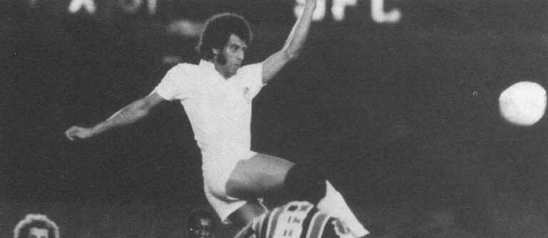 Hoje é dia de reverenciar Carlos Alberto Torres