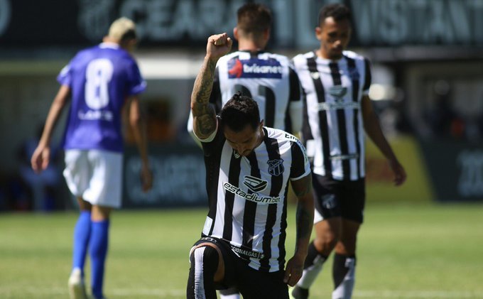 No retorno aos jogos, Ceará goleia Barbalha com tranquilidade