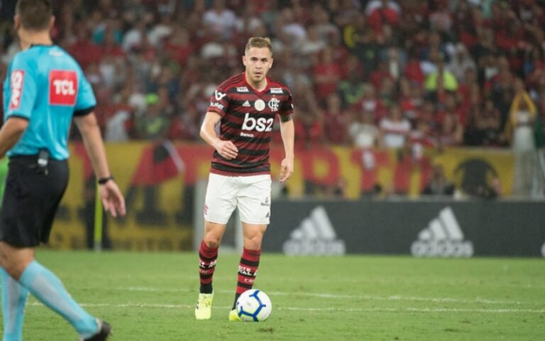 Piris da Motta tem acordo salarial com clube português