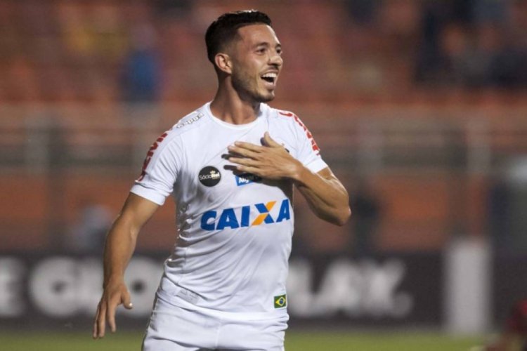 Após perder força, negociação de Jean Mota é retomada