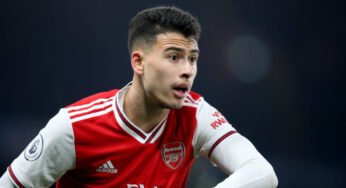Gabriel Martinelli renova contrato com Arsenal