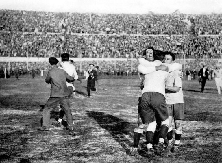 Un día como hoy: o Uruguai erguia a primeira Copa do Mundo da história