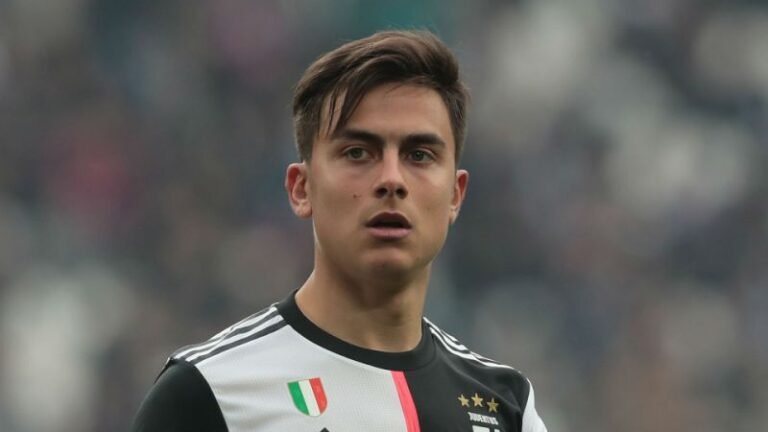 Juventus confirma lesão de Dybala
