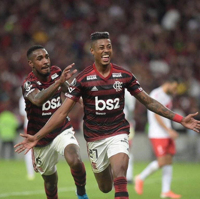 Gerson e Bruno Henrique ficam no Flamengo, que só libera pelo valor da multa