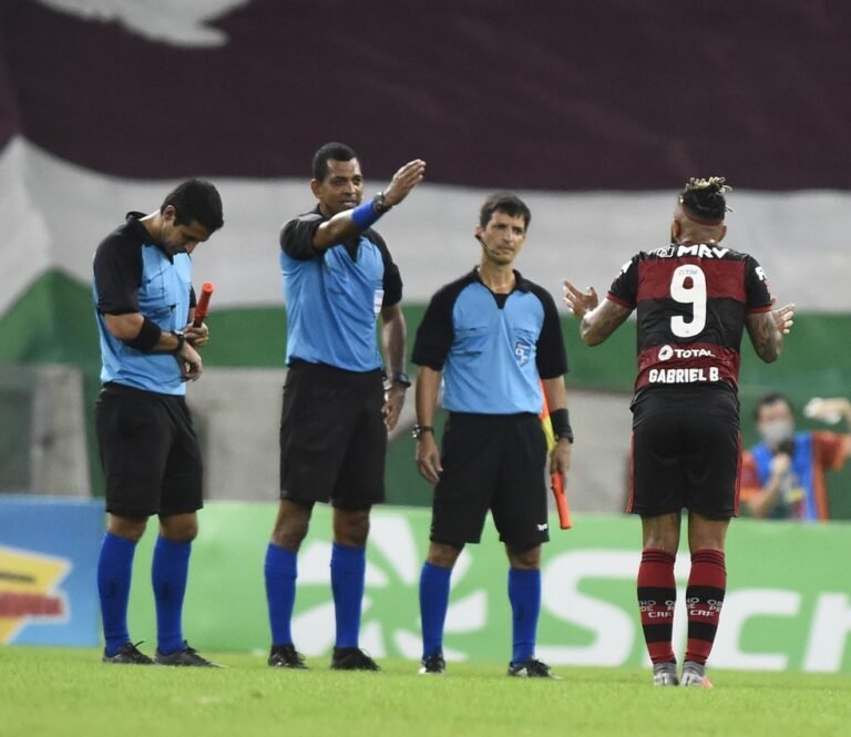 Gabigol pode ser suspenso por 6 jogos
