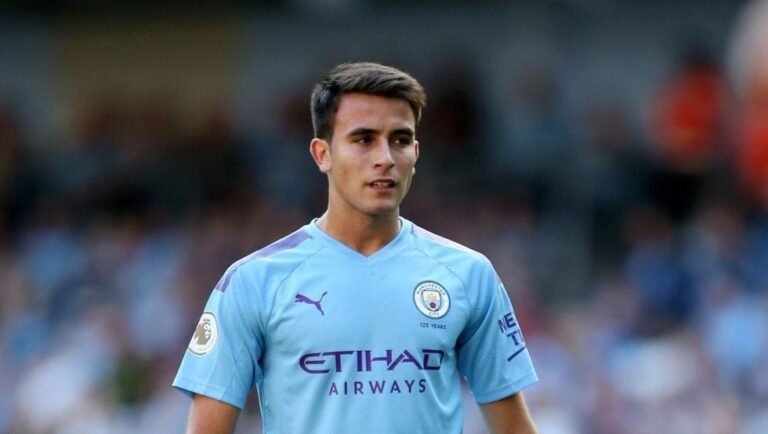 Barça e Manchester City negociam retorno de Eric Garcia