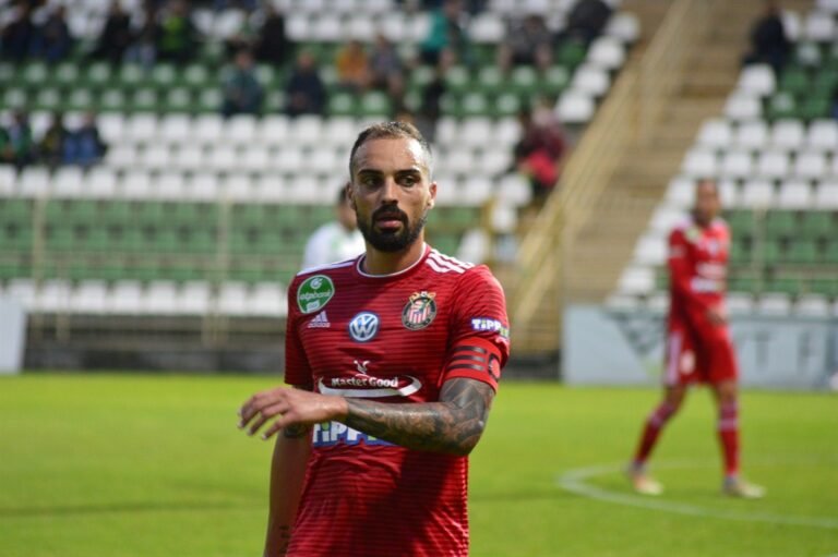 Lucas Marcolini fala sobre momento na Hungria e foca em título