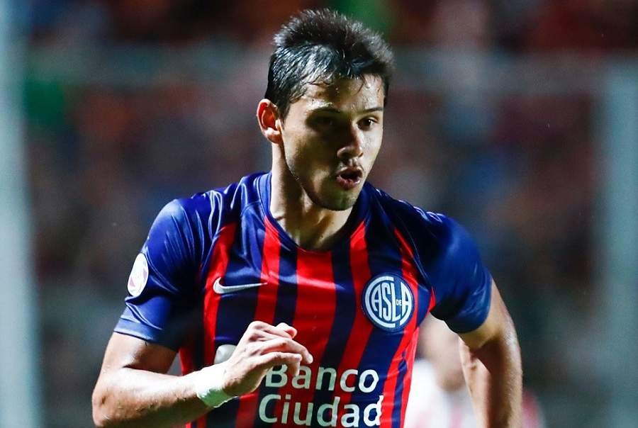 Vasco mira a contratação de Óscar Romero