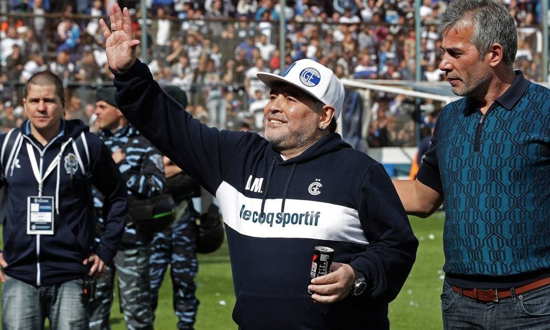Maradona pode ser técnico da Seleção da Espanha?
