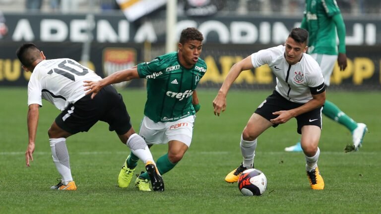 Palmeiras libera atacante Yan Matheus para o futebol português