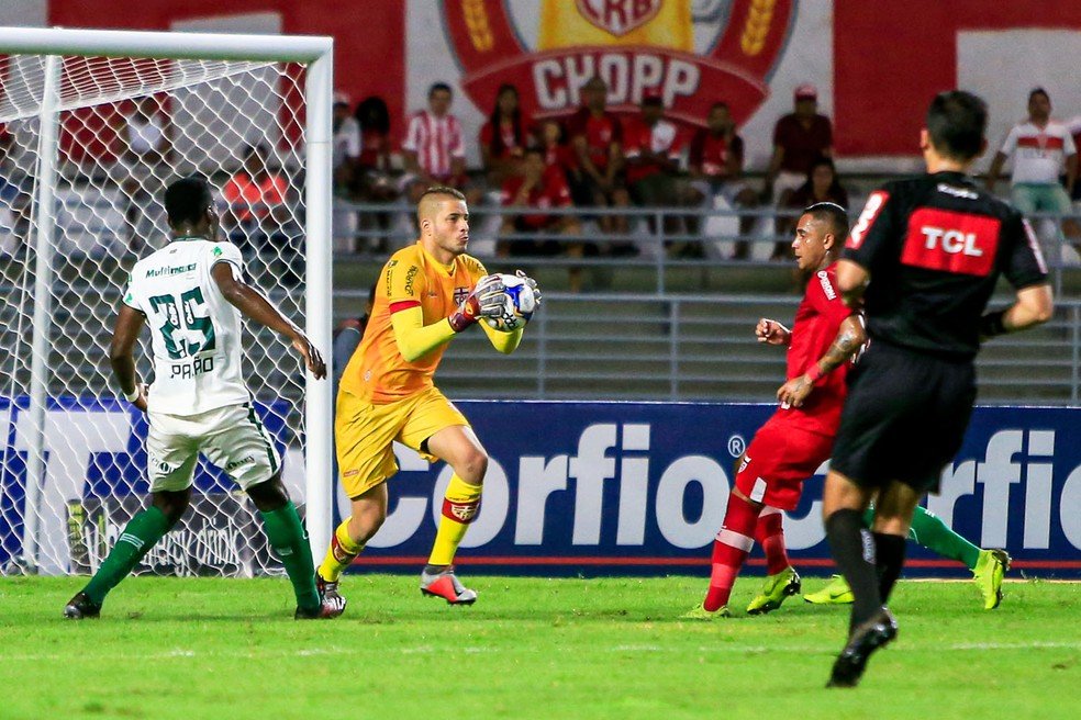 Edson Mardden fala sobre trabalho forte no CRB e busca sequência positiva na Série B
