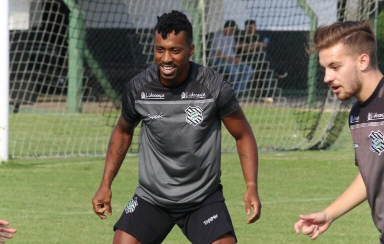 Palmeiras e Atlético/MG são acionados na justiça por ex-volante