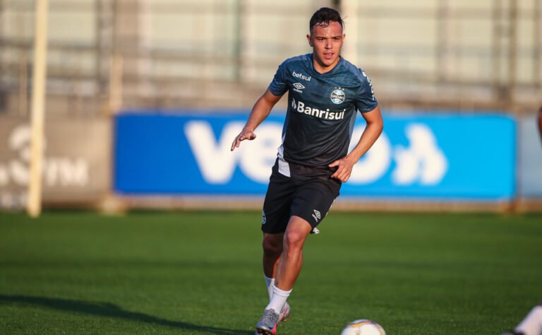 A titularidade de Pepê está chegando