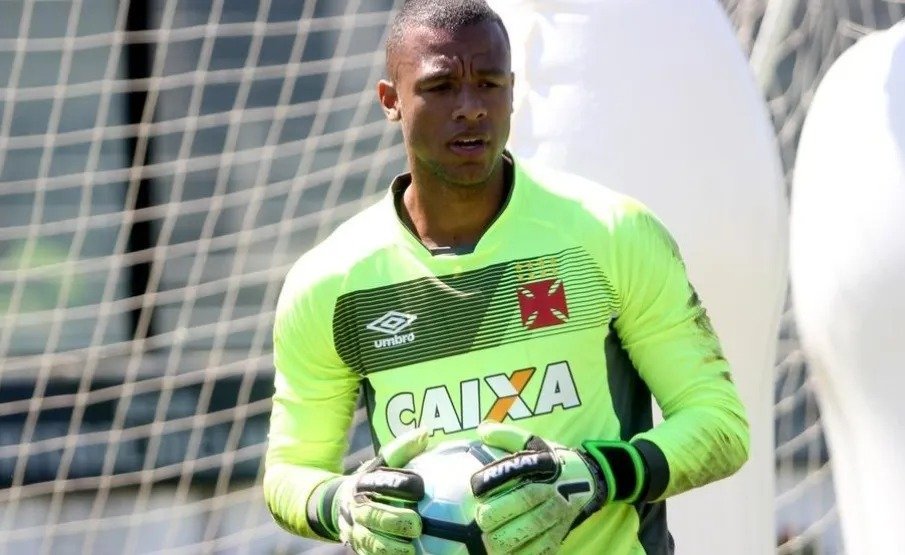 Jordi rescinde seu contrato com o Vasco e está livre no mercado