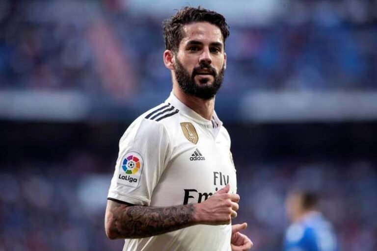 A pedido de Pirlo, Juventus quer a contratação de Isco