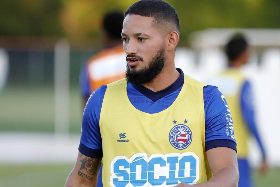 Arthur Caíke, ex-Bahia, é jogador do Cruzeiro