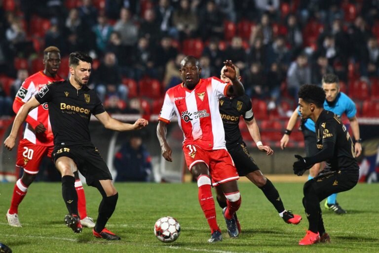 Luiz Fernando rescinde contrato com clube português: “Mirando um melhor projeto”