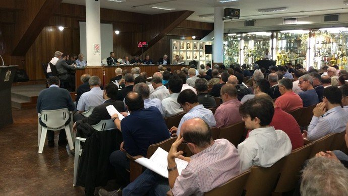 BOMBA – Nova ação deve pedir o afastamento de membros do Conselho Deliberativo do Santos