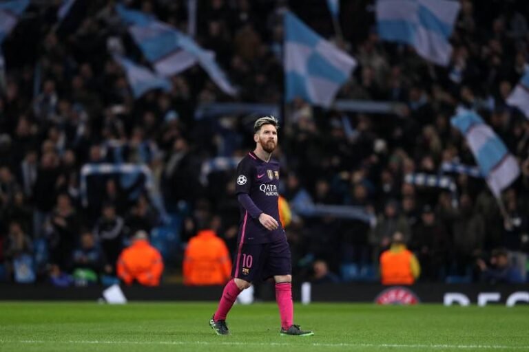Manchester City pode oferecer até 3 jogadores para ter Messi