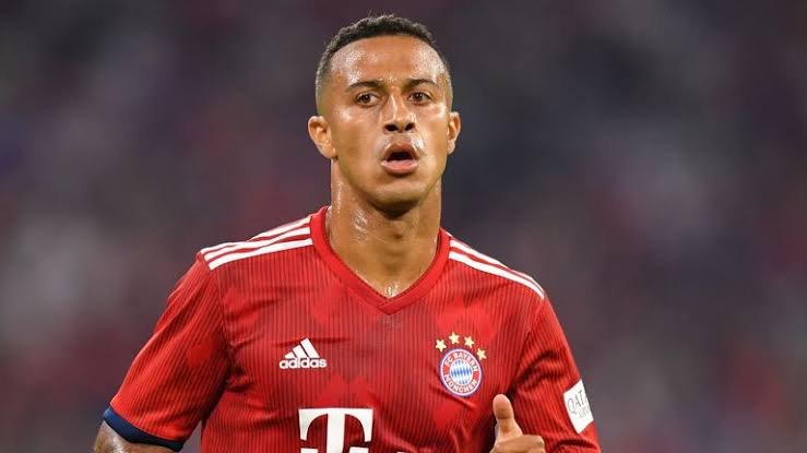 Liverpool deve assinar com Thiago e também com um lateral-esquerdo grego