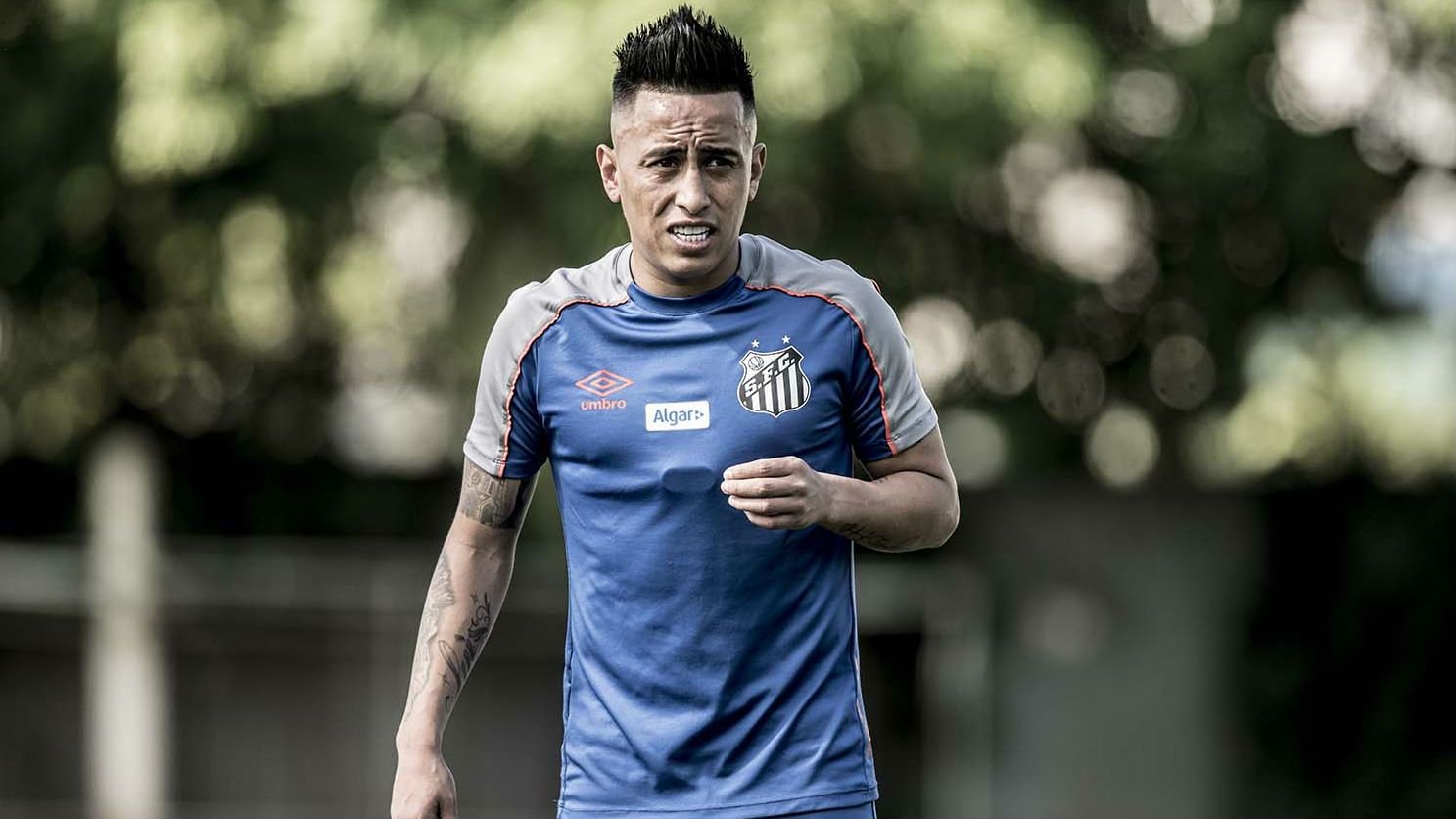 NOVELA CUEVA – Maradona pede a contratação de meia