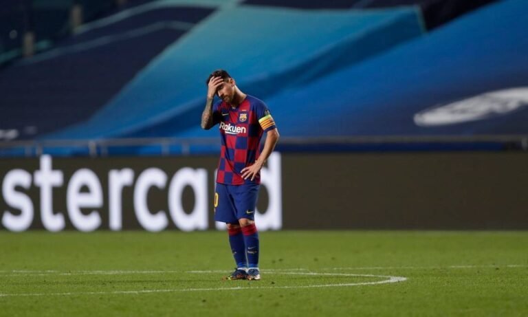 Manchester City prepara uma oferta para Messi