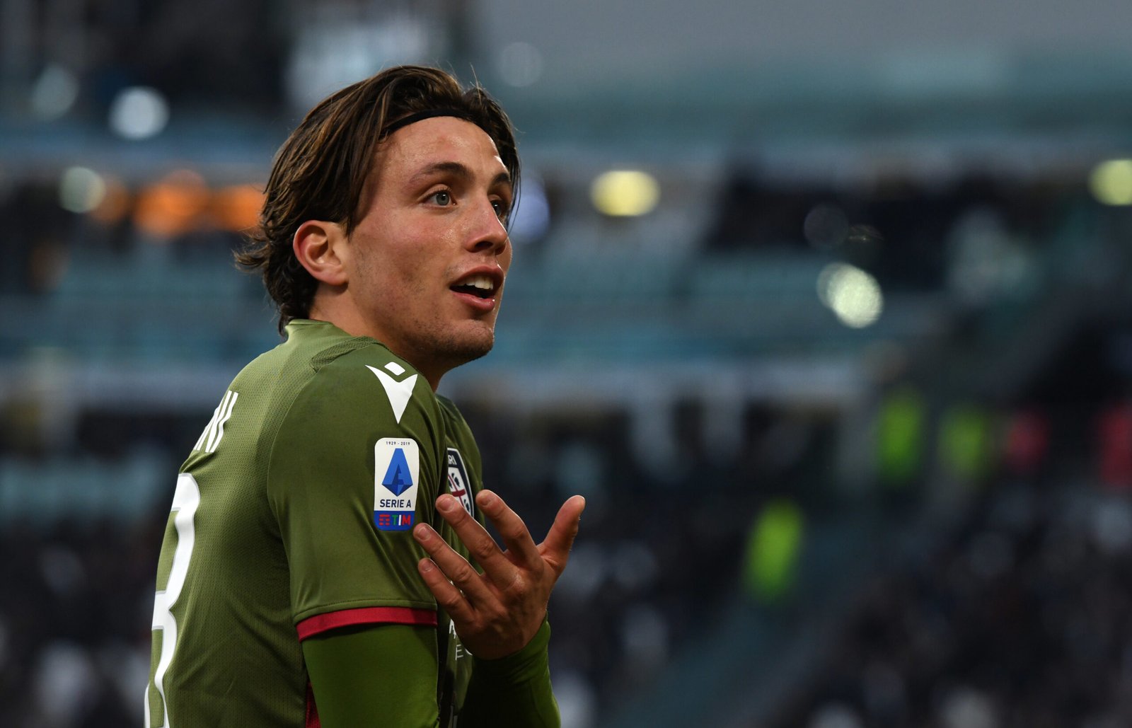Juventus empresta defensor ao Genoa