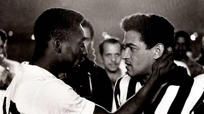 O Santos de Pelé versus o Botafogo de Garrincha
