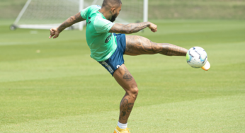 Flamengo encara o Fluminense e tenta quarta vitória seguida na Série A