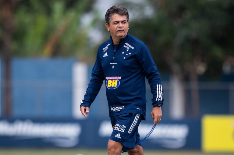 Sassá e Zé Eduardo aparecem no BID e Ney Franco pode contar com eles para o próximo jogo do Cruzeiro