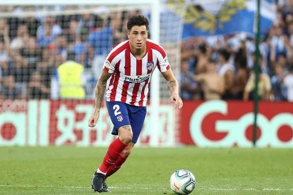 Atlético de Madrid recusa oferta do City por Giménez