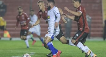 Cruzeiro perde e se afunda na Série B