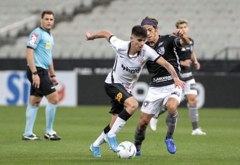 Corinthians e Botafogo empatam em primeiro jogo da Neo Química Arena