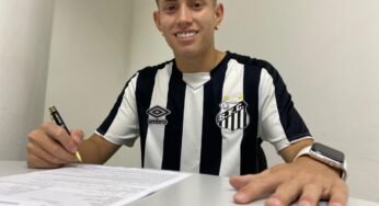 Alison Matheus assina seu primeiro contrato profissional pelo Santos