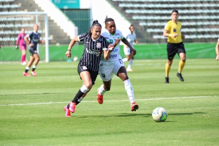 Com mais uma goleada, Corinthians Feminino se classifica antecipadamente para a próxima fase do Brasileirão