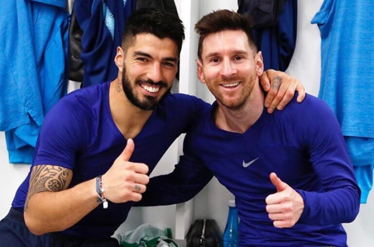 Suárez agradece a Messi e cutuca Barcelona em mensagem