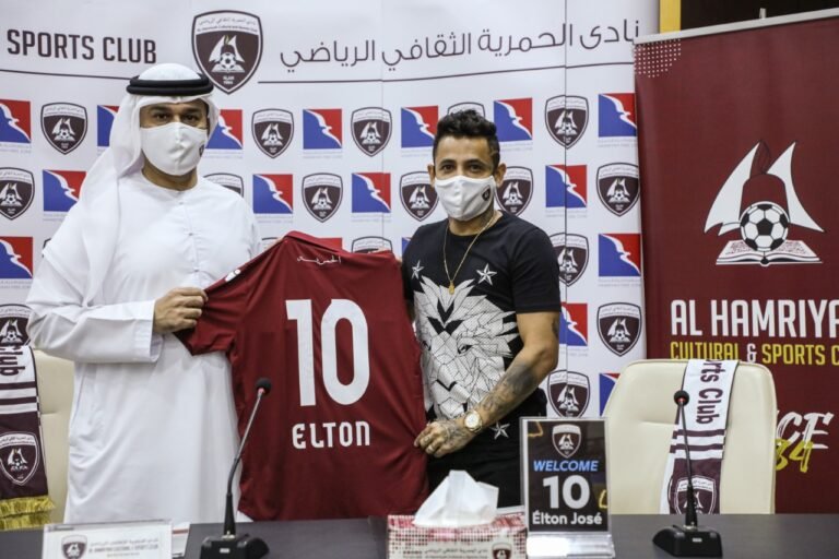 Elton Arábia assina com o Al Hamriyah e espera bom ano nos Emirados