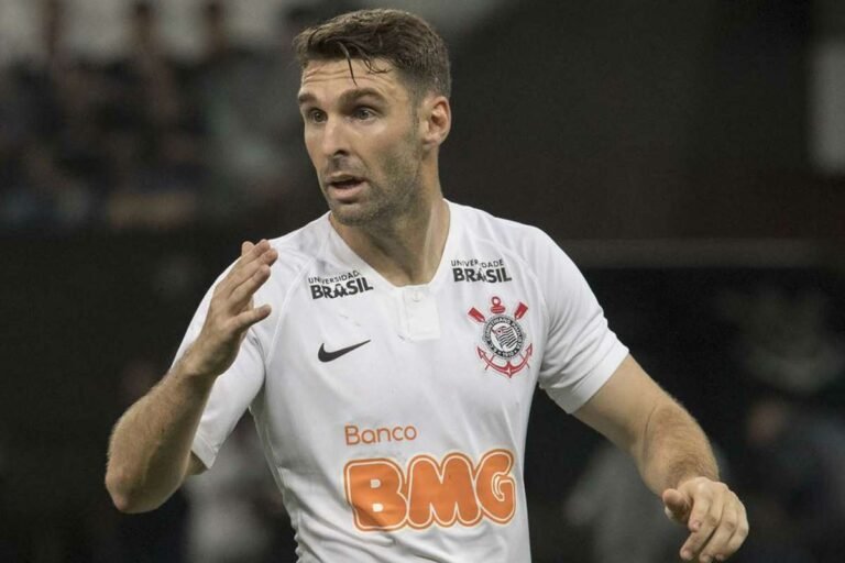 Mauro Boselli não vai renovar com o Corinthians