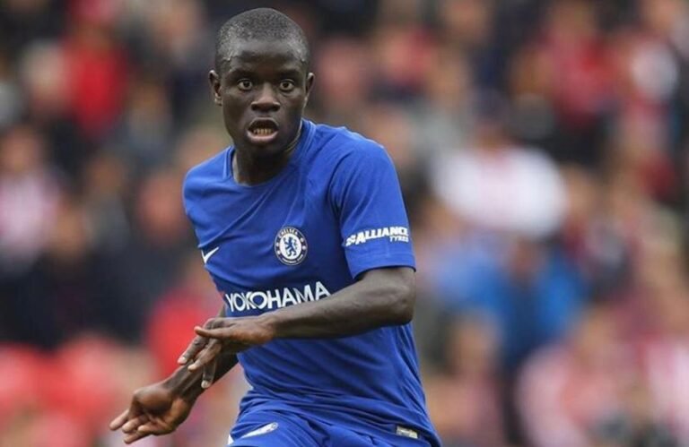 Inter de Milão poderia abrir mão de Eriksen para contratar N’Golo Kanté