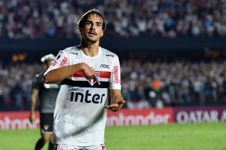 São Paulo divulga lista de inscritos para a Libertadores