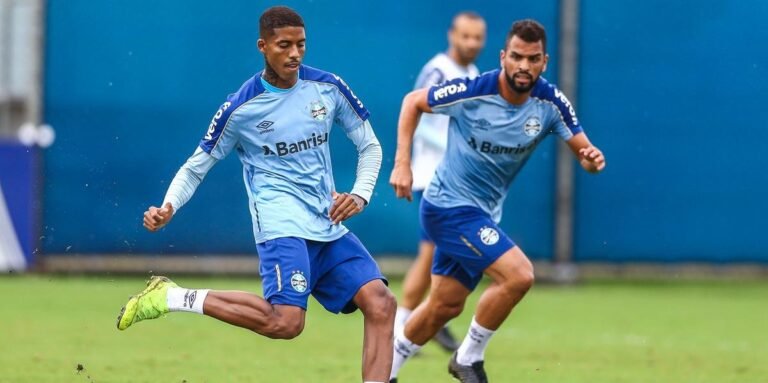 Grêmio pode contar com o retorno de duas peças importantes diante do Universidad Católica