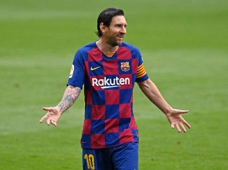 Lionel Messi emitirá um comunicado nesta sexta-feira