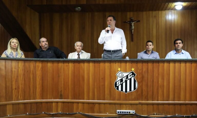 Em reunião do Conselho Deliberativo, 42 votam contra o voto a distância. Saiba quem são os Conselheiros