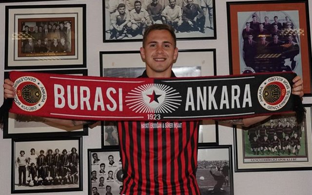 Oficial: Flamengo acerta venda de Piris da Motta para futebol turco