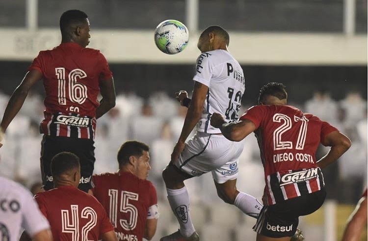 Santos empata com São Paulo por 2 a 2 na Vila Belmiro e mantêm tabu